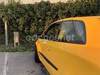 Usado Fiat Stilo Dynamic 140 CV (102 kW) 2002 Amarillo Berlina