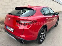 Usado Alfa Romeo Stelvio Executive 201 CV (147 kW) 2018 Granate SUV