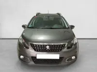 Usado Peugeot 2008 Signature Sky 110 CV (80 kW) 2019 Gris SUV