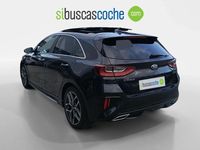 Usado Kia Ceed 136 CV (100 kW) 2020 Negro Utilitario