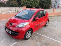 Usado Peugeot 107 Urban Move 68 CV (50 kW) 2008 Rojo Utilitario