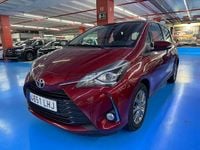 Usado Toyota Yaris 111 CV (81 kW) 2020 Rojo Utilitario