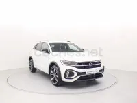 Usado VW T-Roc R-line 115 CV (84 kW) 2025 Blanco SUV