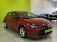Usado Toyota Corolla Active 122 CV (89 kW) 2021 Rojo Berlina