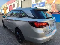Usado Opel Astra Ultimate 145 CV (106 kW) 2022 Gris / plata Utilitario