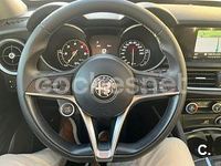 Usado Alfa Romeo Stelvio 150 CV (110 kW) 2017 Rojo SUV