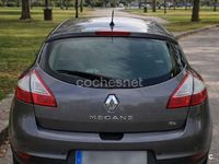 Usado Renault Mégane Dynamique 180 CV (132 kW) 2010 Gris / plata Berlina