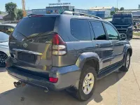 Usado Toyota Land Cruiser 173 CV (127 kW) 2006 Gris / plata SUV