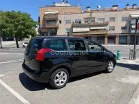 Usado Peugeot 5008 Active 115 CV (84 kW) 2013 Negro Monovolumen