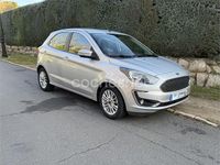 Usado Ford Ka Plus Ultimate 85 CV (62 kW) 2019 Gris / plata Utilitario