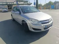 Usado Opel Astra Enjoy 90 CV (66 kW) 2007 Gris / plata Berlina