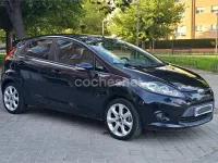 Usado Ford Fiesta Trend 95 HP (69 kW) 2011 Preto Sedan