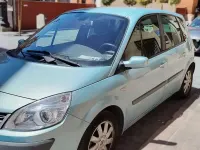 Usado Renault Scénic II Expression 111 CV (81 kW) 2008 Azul Monovolumen