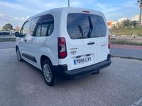 Usado Toyota Proace Active 131 CV (96 kW) 2022 Blanco Monovolumen
