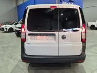 Usado VW Caddy 102 CV (75 kW) 2025 Blanco Monovolumen