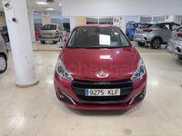 Usado Peugeot 208 Active 82 CV (60 kW) 2018 Granate Utilitario
