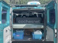 Usado Renault Trafic LIMITED 120 CV (88 kW) 2019 Verde Monovolumen