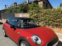 Usado Mini Cooper D 116 CV (85 kW) 2018 Rojo Utilitario