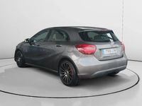 Usado Mercedes A180 Style 109 HP (80 kW) 2017 Cinzento Sedan