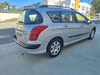 Usado Peugeot 308 SW Access 92 CV (67 kW) 2012 Gris / plata Familiar