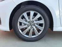 Usado Toyota Yaris Hybrid Active 116 CV (85 kW) 2024 Blanco Utilitario