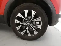 Usado Renault Captur Techno 140 CV (102 kW) 2023 Rojo SUV