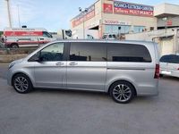 Begagnad Mercedes V300 Exclusive 239 HK (175 kW) 2021 Grå Minibuss