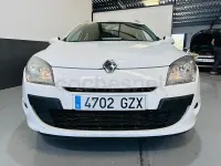 Usado Renault Mégane Dynamique 105 CV (77 kW) 2009 Blanco Berlina