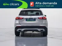 Usado Mercedes GLA180 136 CV (100 kW) 2022 Plateado SUV