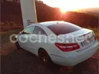 Usado Mercedes E250 204 CV (150 kW) 2010 Granate Coupe
