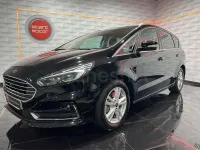 Usado Ford S-MAX Trend 150 CV (110 kW) 2019 Negro Monovolumen