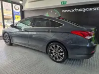 Usado Hyundai i40 Style 141 CV (103 kW) 2016 Gris Berlina