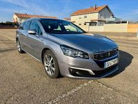 Usado Peugeot 508 SW GT-line 150 CV (110 kW) 2018 Gris / plata Familiar