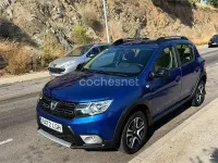 Usado Dacia Sandero Essentiel 90 CV (66 kW) 2020 Azul Berlina
