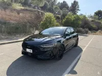 Usado Ford Focus ST 280 CV (205 kW) 2025 Negro Berlina