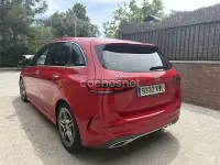 Usado Mercedes B180 109 CV (80 kW) 2019 Rojo Utilitario
