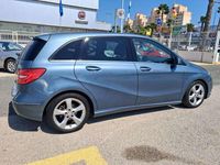 Usado Mercedes B180 109 CV (80 kW) 2013 Azul Monovolumen