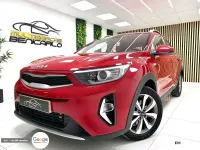 Usado Kia Stonic 100 CV (73 kW) 2021 Rojo SUV