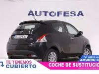 Usado Lancia Ypsilon 69 CV (50 kW) 2016 Negro Utilitario