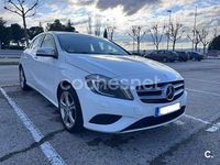 Usado Mercedes A180 Urban 109 CV (80 kW) 2014 Blanco Berlina