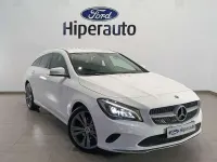 Usado Mercedes CLA200 Shooting Brake 136 CV (100 kW) 2018 Blanco Familiar