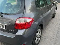 Usado Toyota Auris Active 90 CV (66 kW) 2010 Verde Utilitario