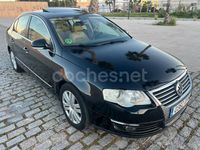 Usado VW Passat Highline 200 CV (147 kW) 2006 Negro Berlina