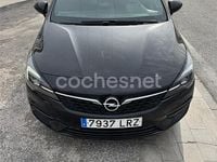 Usado Opel Astra Ultimate 145 CV (106 kW) 2021 Negro Familiar