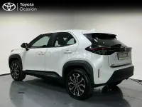 Usado Toyota Yaris Cross Active 116 CV (85 kW) 2022 Blanco SUV