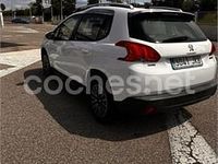 Usado Peugeot 2008 Allure 100 CV (73 kW) 2015 Blanco SUV