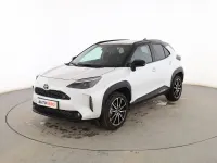 Usado Toyota Yaris Cross Sport 131 CV (96 kW) 2025 Blanco SUV