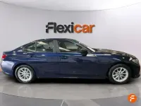 Używany BMW 318 150 KM (110 kW) 2021 Niebieski Sedan/Limuzyna