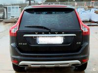 Usado Volvo XC60 Momentum 136 CV (100 kW) 2016 Negro SUV