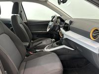 Usado Seat Arona Style 110 CV (80 kW) 2024 Azul SUV